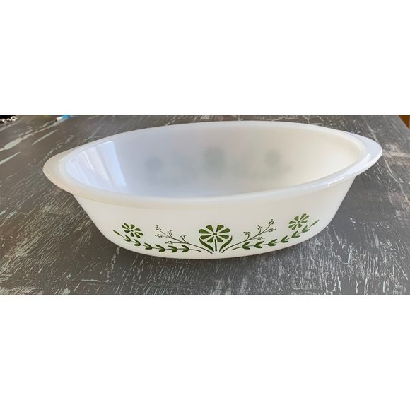 Vintage glasbake green daisy flower casserole dish - no lid - 79 - Immaculate - Picture 2 of 6